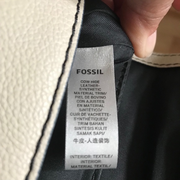 Fossil crossbody purse - Picture 6 of 9